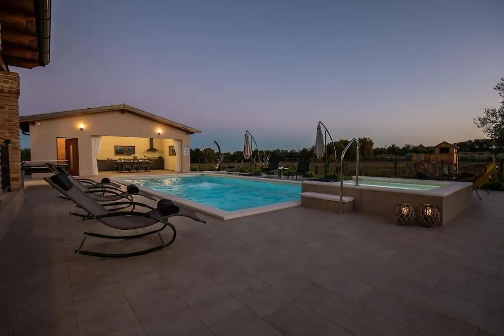 Villa Rosa By Istrialux Loborika Croacia