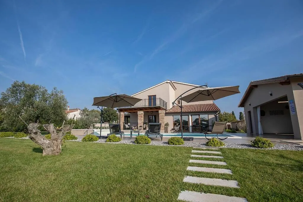 Villa Rosa By Istrialux Loborika 0*,  Croacia